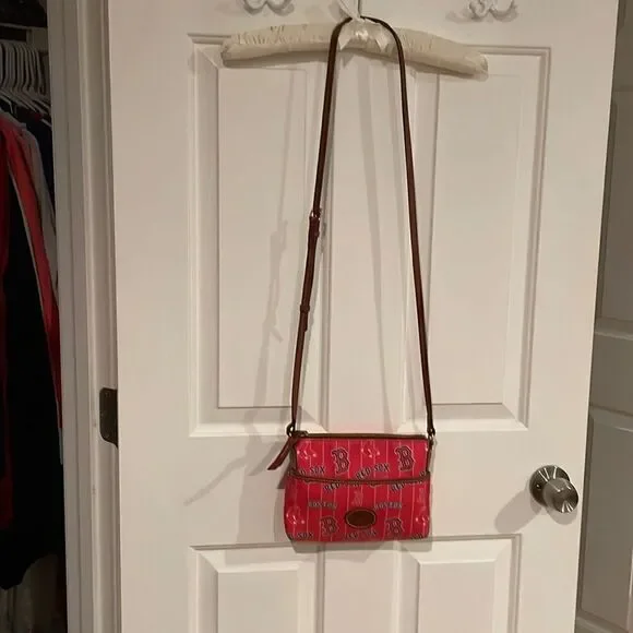 Dooney & Bourke Red Sox Ginger Crossbody ⚾️❤️ - Picture 1 of 8